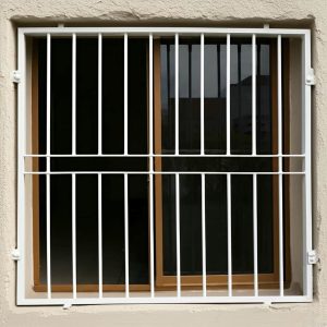 حفاظ پنجره دوجداره مدل ساده میله افقی