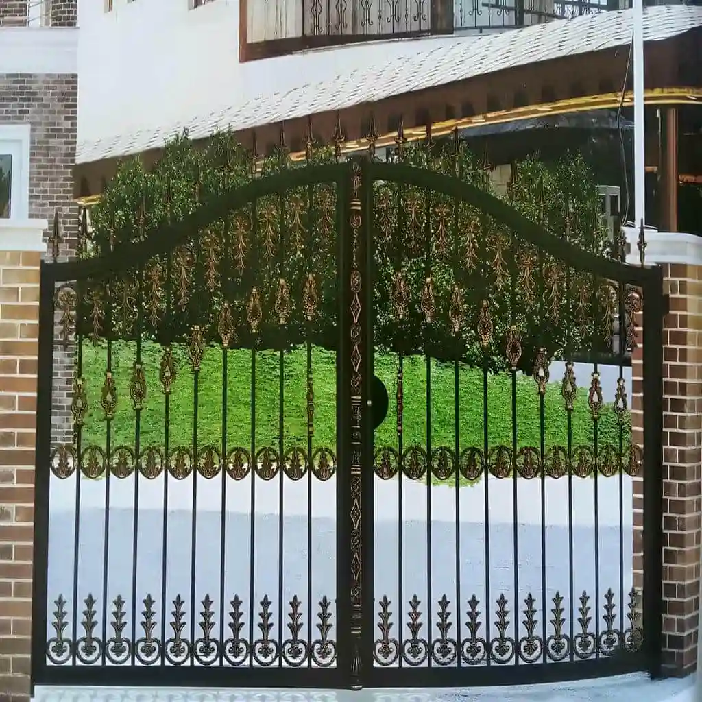 قیمت درب ارتفاع کوتاه ویلا و حیاط برای باغ