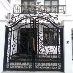 درب حیاط فوق&zwnj;العاده شیک و زیبا