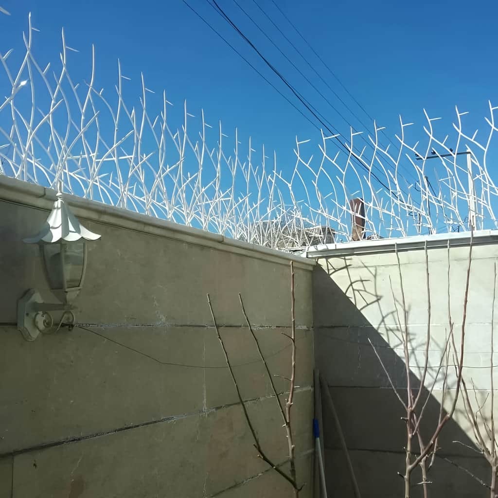 حفاظ شاخ گوزنی با میلگرد مستحکم در بدنه