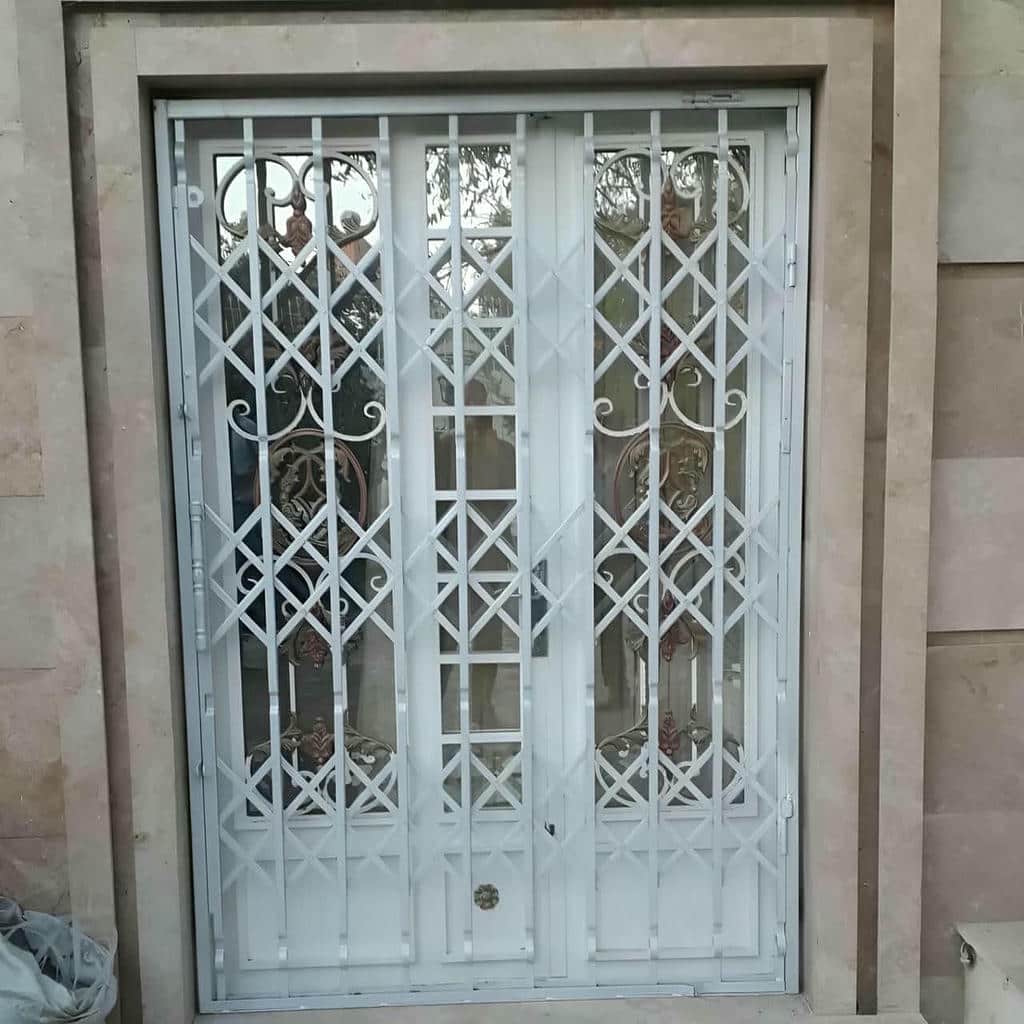 فروش درب آکاردئونی فلزی ضدسرقت در کمال شهر