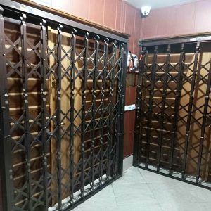 درب آکاردئونی حفاظ فلزی در سنندج