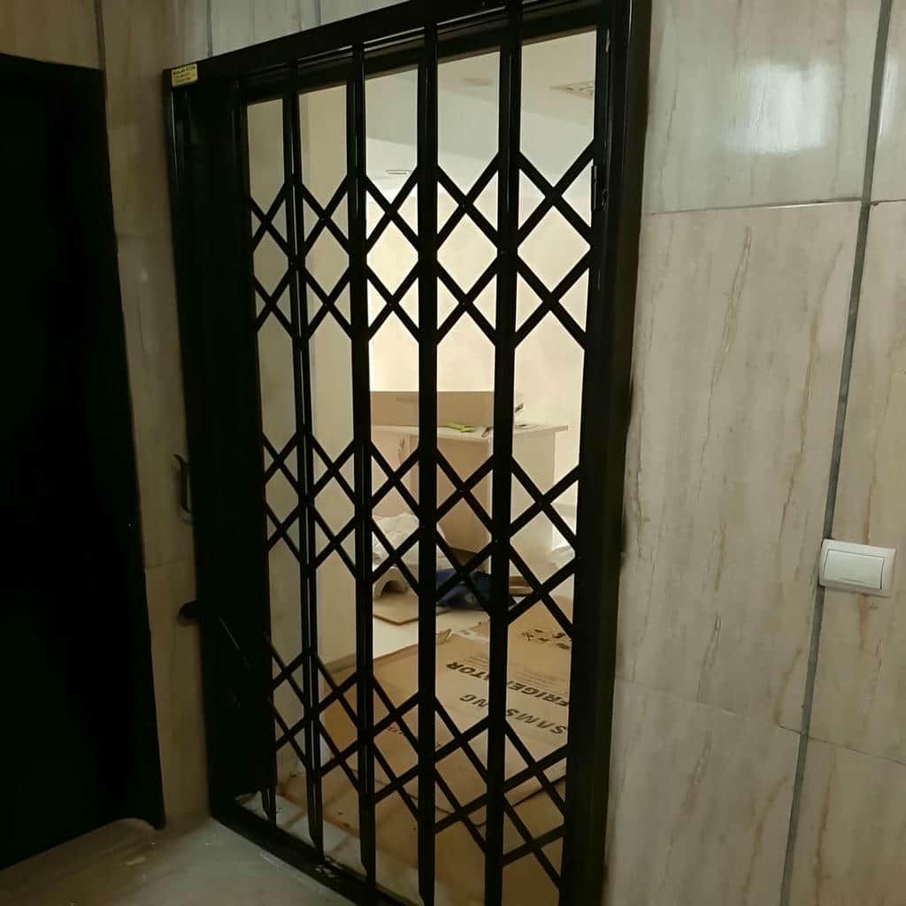 کارخانه درب آکاردئونی قفل ایمن در ایلام