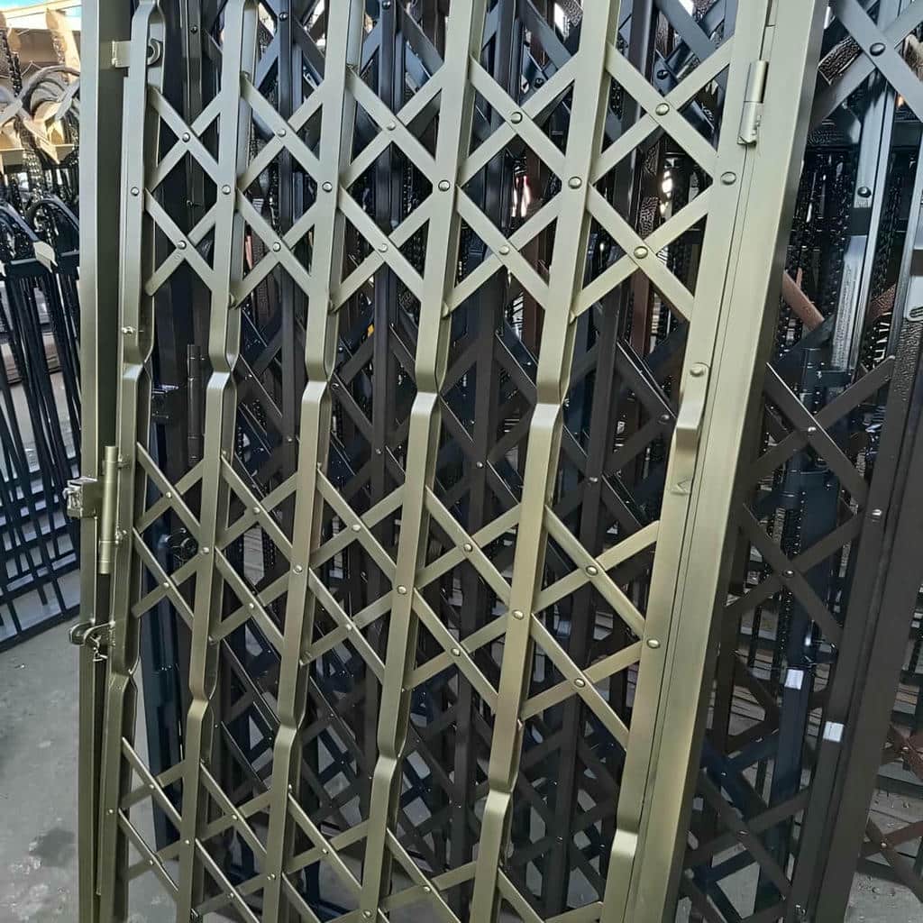 کارخانه درب آکاردئونی حفاظ فلزی تقویت شده در قزوین