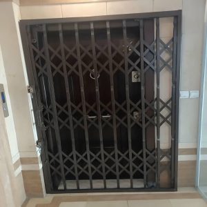 درب آکاردئونی حفاظ فلزی در بندرعباس
