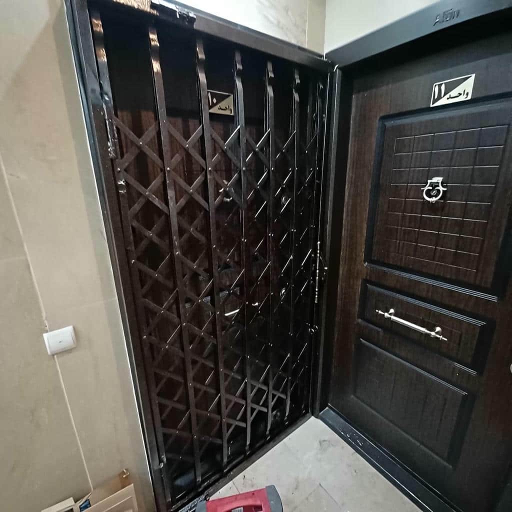 قیمت درب آکاردئونی حفاظ فلزی چهارگل در کرمان