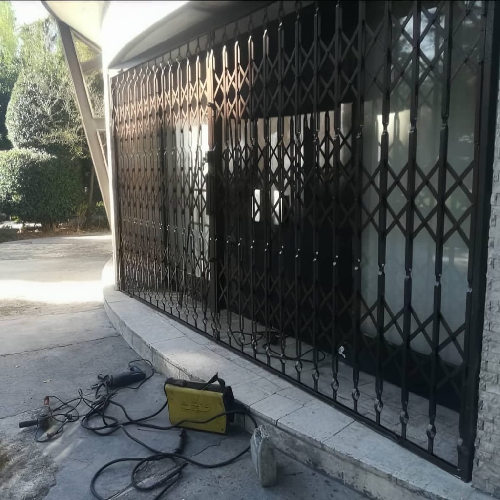 قیمت درب آکاردئونی فلزی چهارگل در نیشابور