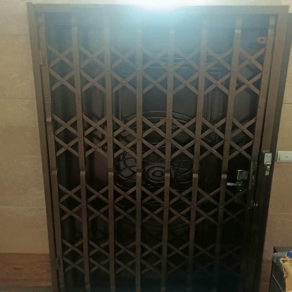 کارخانه درب آکاردئونی حفاظ فلزی قفل ایمن در کرمان