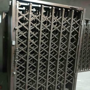 قفل مناسب درب آکاردئونی و انتخاب مدل ایمن برای امنیت بالاتر