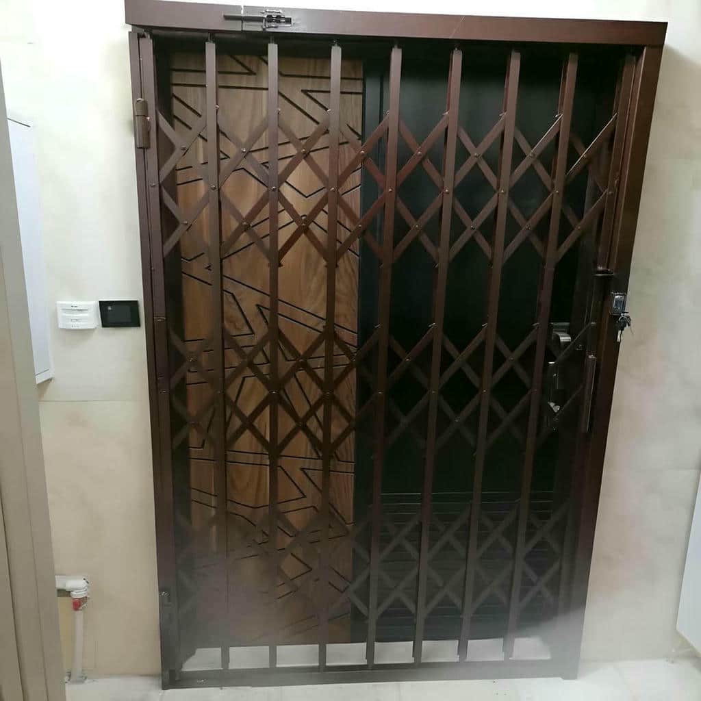 درب آکاردئونی فلزی در استان گلستان