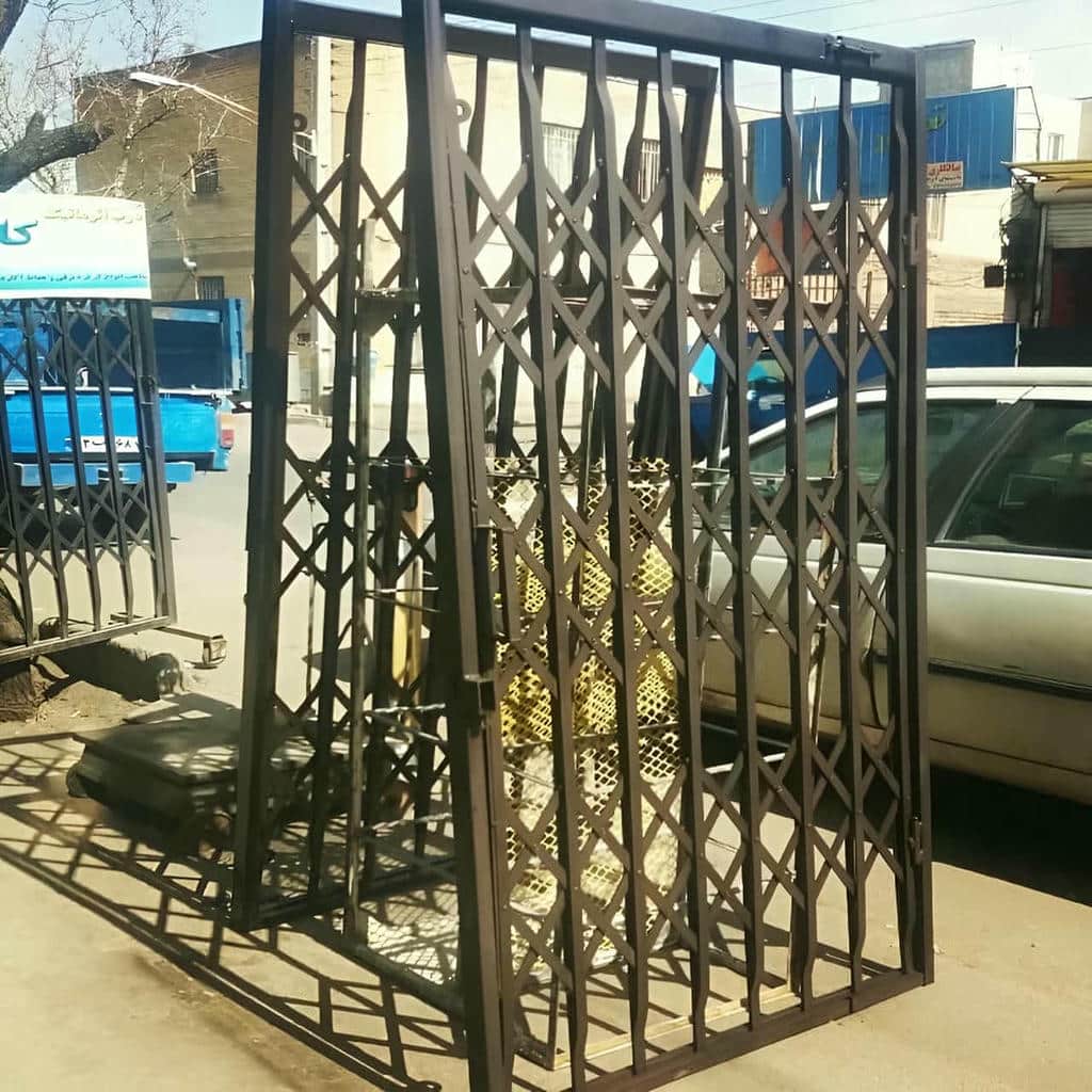 کارخانه درب آکاردئونی فلزی قفل ایمن در آبادان