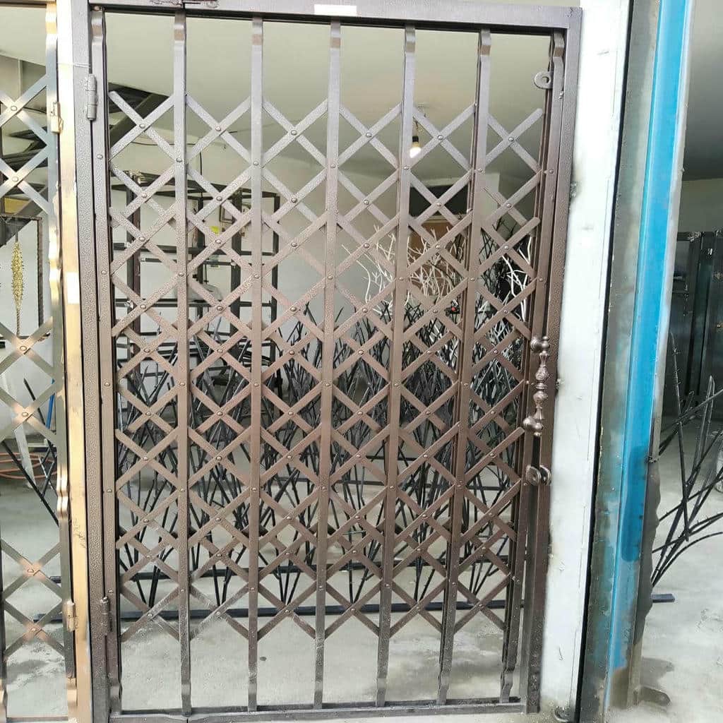 کارخانه درب آکاردئونی حفاظ فلزی قفل ایمن در ارومیه