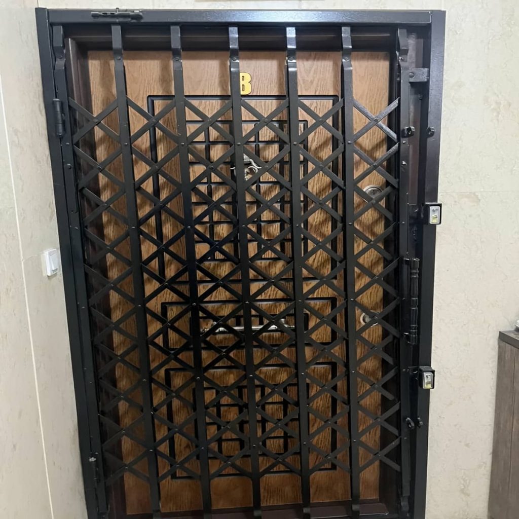 فروش درب آکاردئونی حفاظ فلزی ضدسرقت در شهرکرد