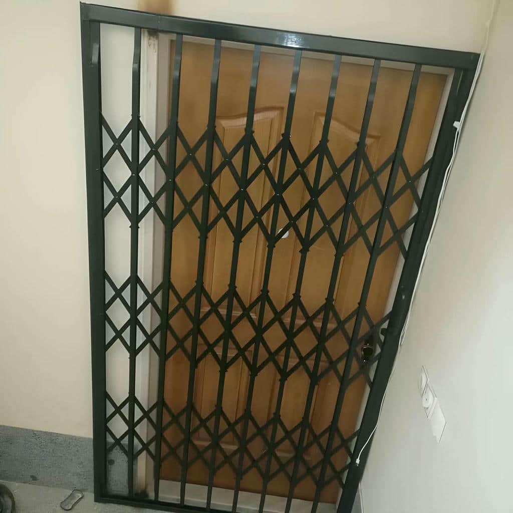 قیمت درب آکاردئونی حفاظ فلزی چهارگل در ارومیه