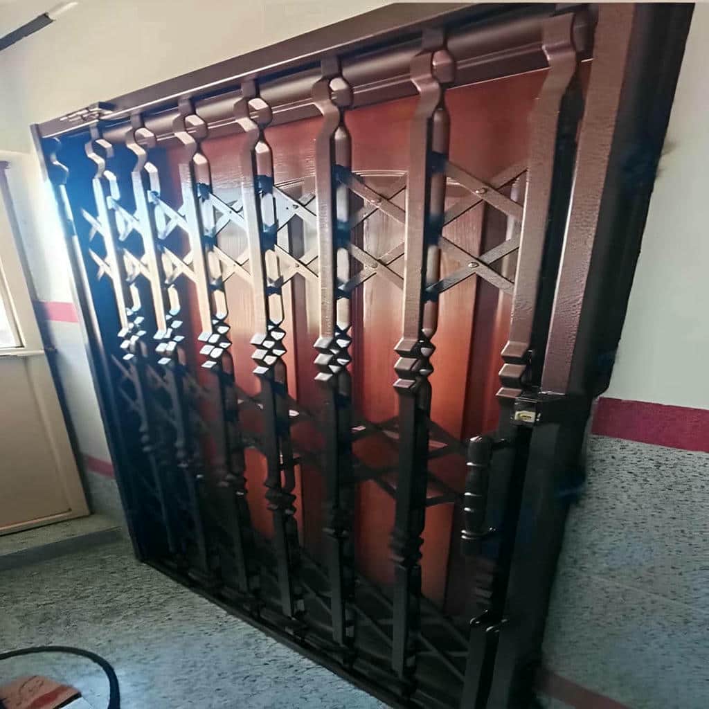 درب آکاردئونی فلزی در مهرشهر کرج