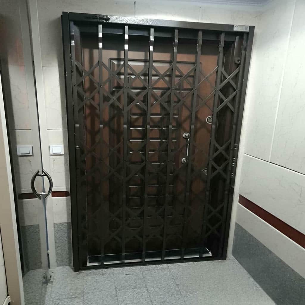 فروش درب آکاردئونی حفاظ فلزی ضدسرقت در آمل