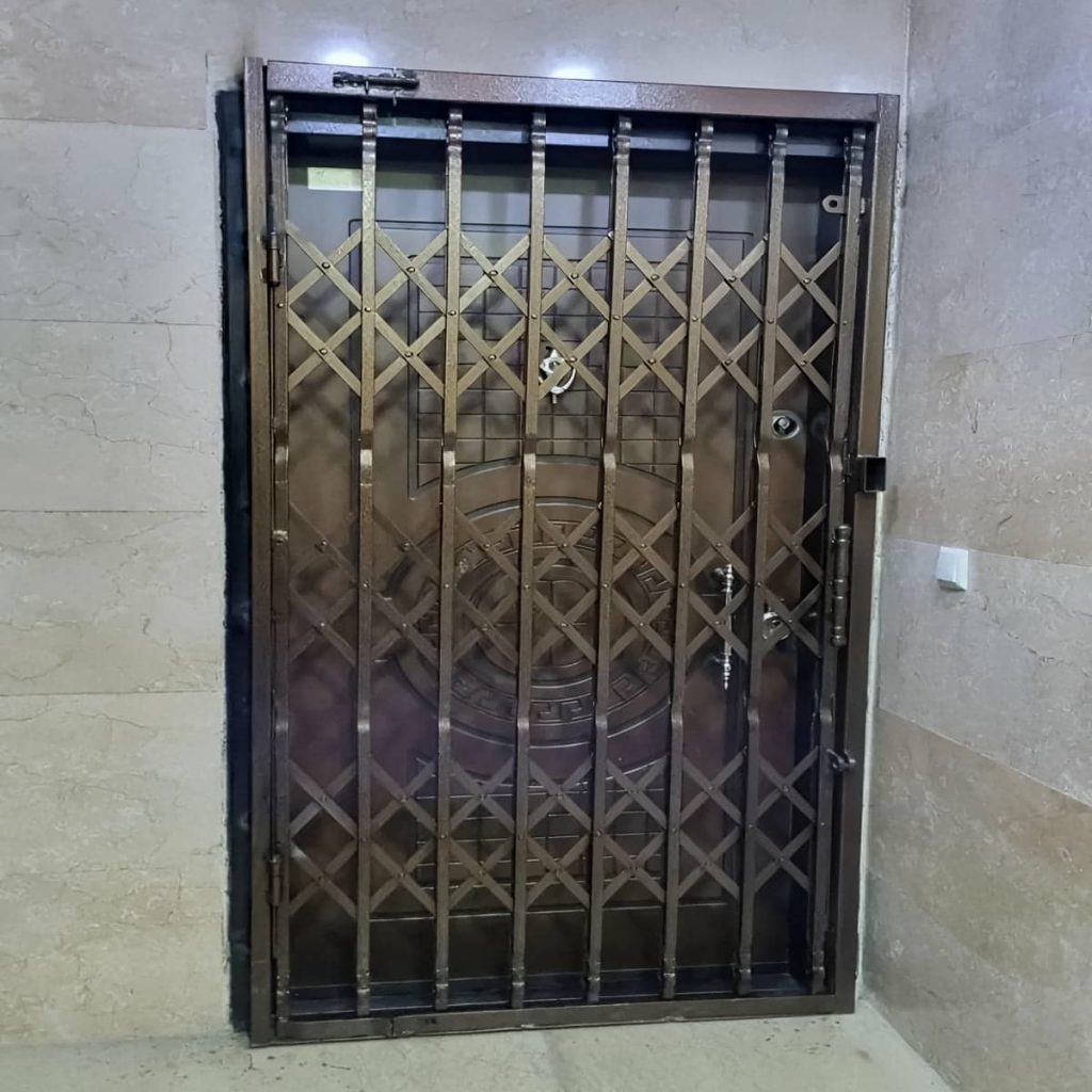 قیمت درب آکاردئونی حفاظ فلزی چهارگل در یزد