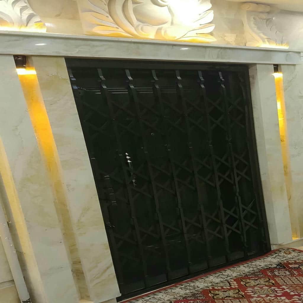 کارخانه درب آکاردئونی حفاظ فلزی تقویت شده در رفسنجان