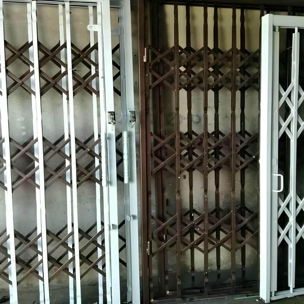 کارخانه درب آکاردئونی حفاظ فلزی تقویت شده در ملارد