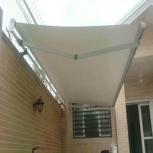 سایبان برقی در لواسان
