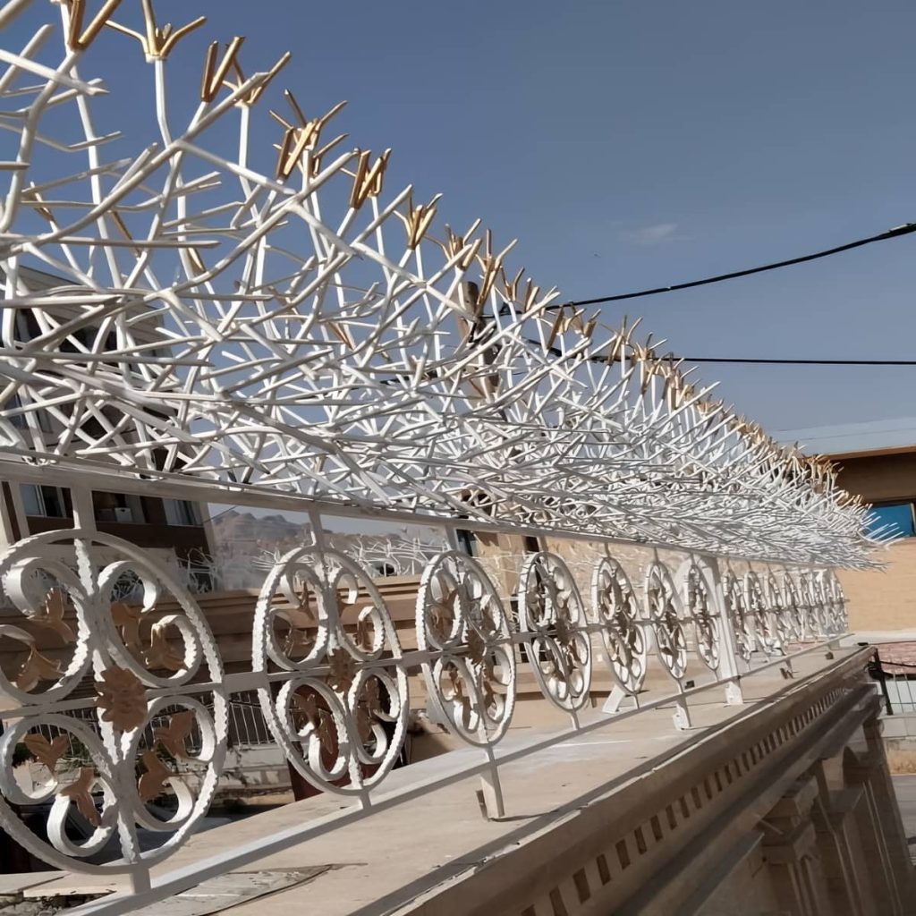 کارخانه حفاظ شاخ گوزنی آهنی دیوار ویلایی در یزد