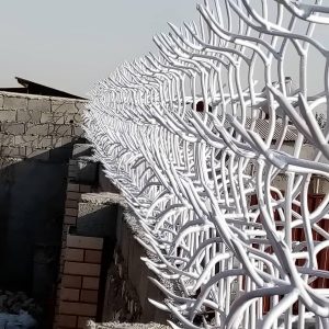 حفاظ شاخ گوزنی آهنی در سمنان