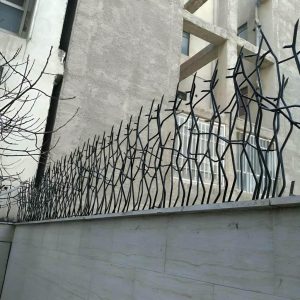 حفاظ شاخ گوزنی آهنی در بومهن