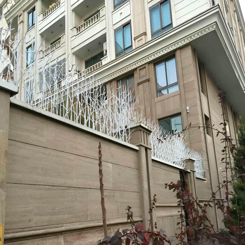 کارخانه حفاظ شاخ گوزنی آهنی دیوار ویلایی در ایرانشهر