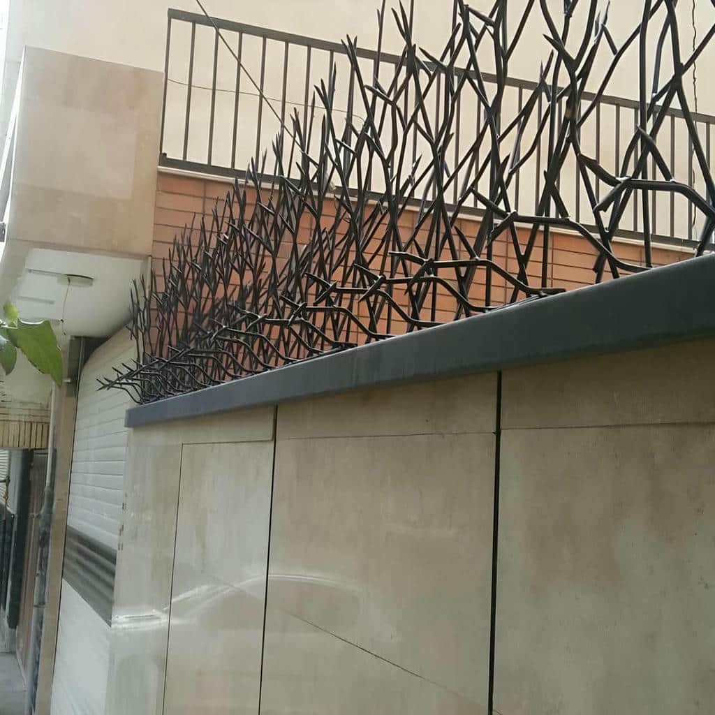 نصب حفاظ شاخ گوزنی آهنی رنگ صنعتی در ایرانشهر