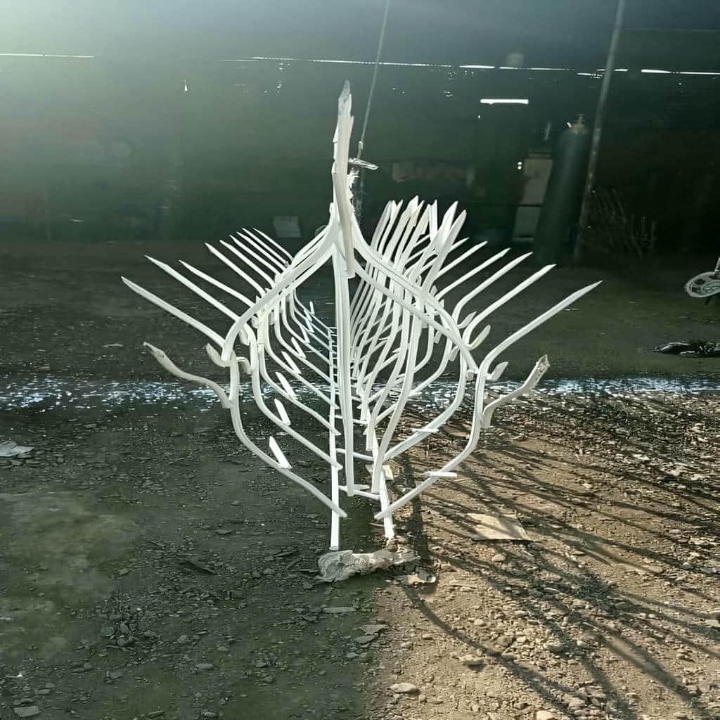 حفاظ شاخ گوزنی آهنی در محمودآباد