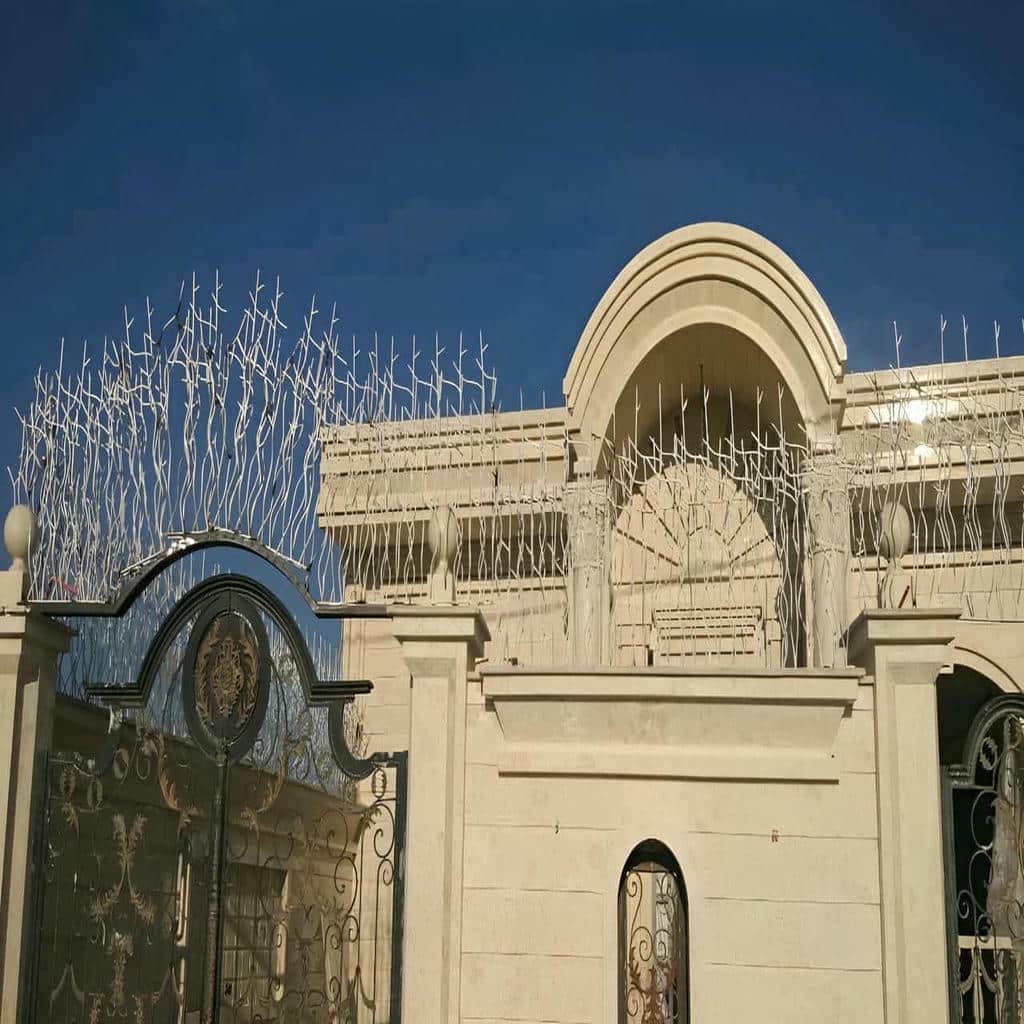 خرید حفاظ شاخ گوزنی آهنی نمای مدرن در قم