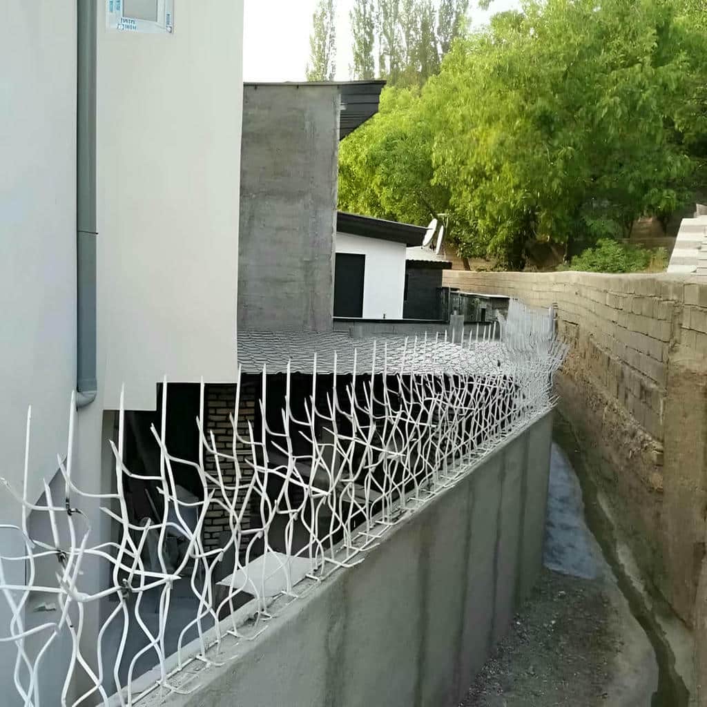 نصب حفاظ شاخ گوزنی آهنی رنگ صنعتی در محمودآباد