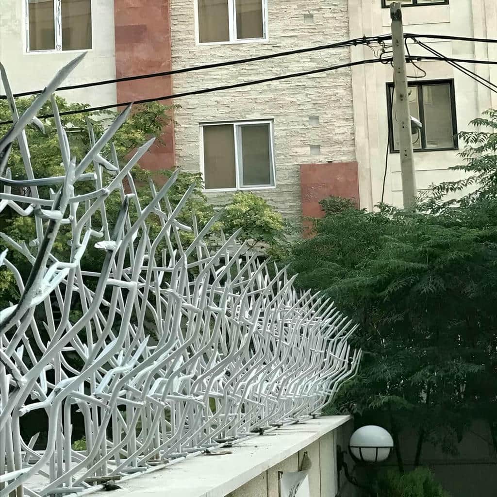 نصب حفاظ شاخ گوزنی آهنی رنگ صنعتی در چالوس