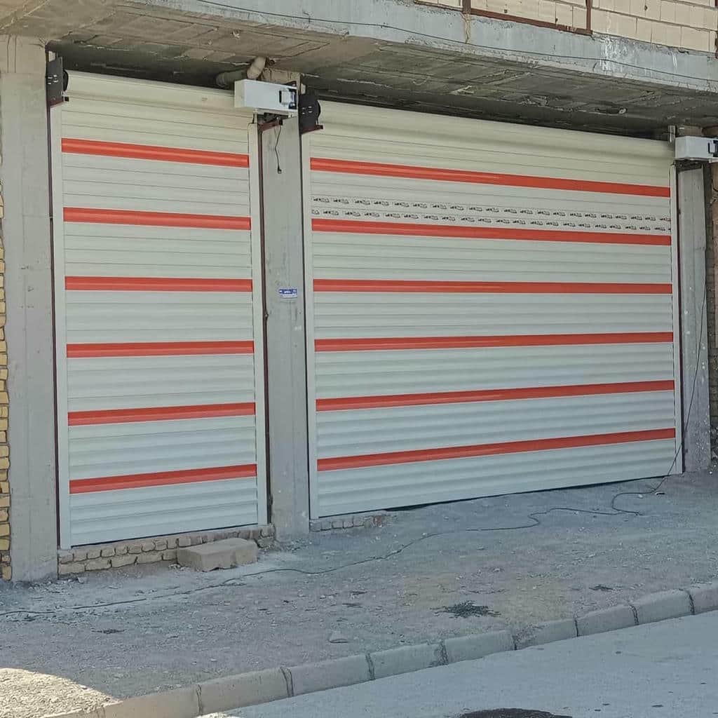 نصب کرکره برقی فروشگاه در کاشان