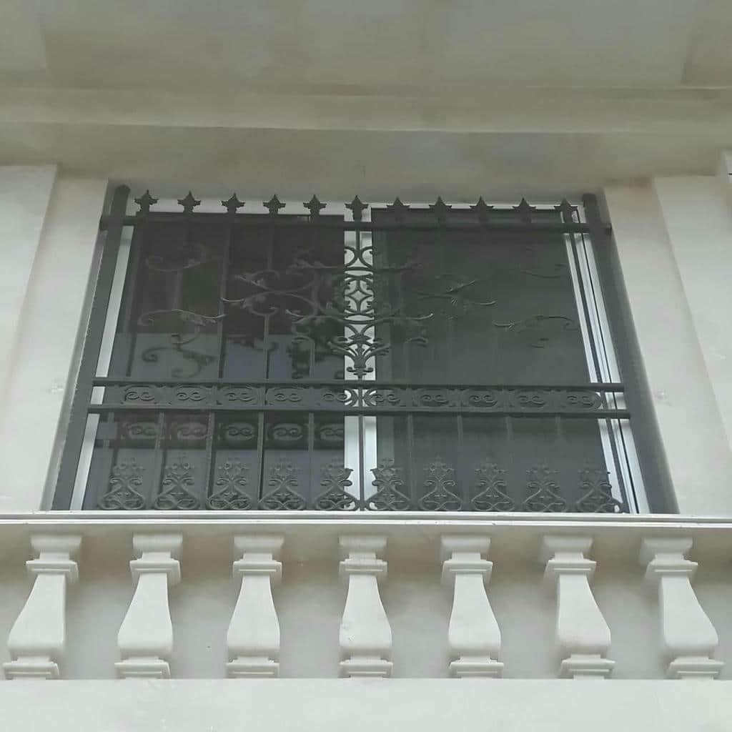 نصب حفاظ نرده پنجره آهنی در چالوس