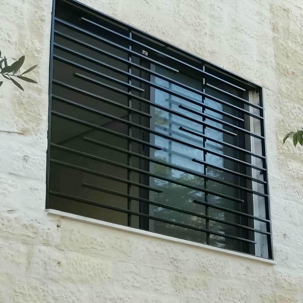نصب حفاظ نرده پنجره آهنی در ایلام