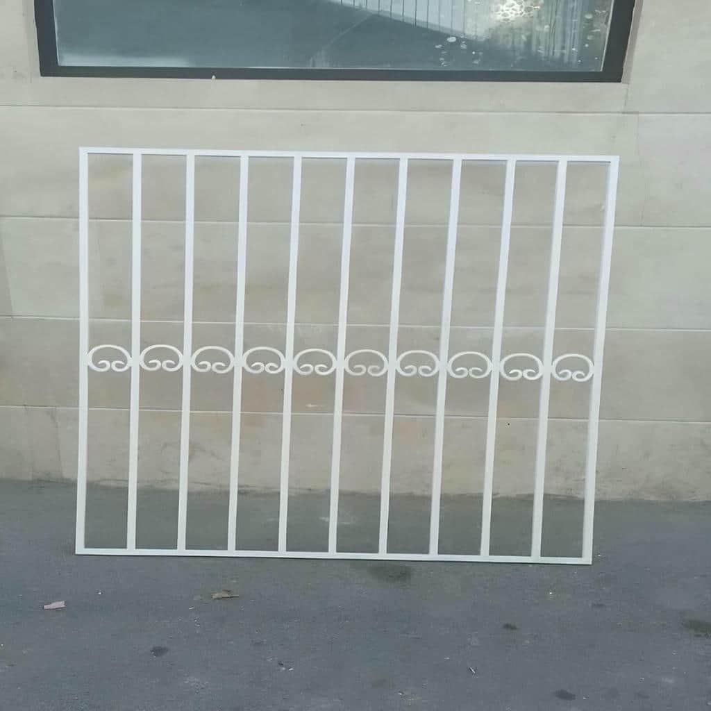 قیمت حفاظ نرده پنجره فرفورژه در اندیشه