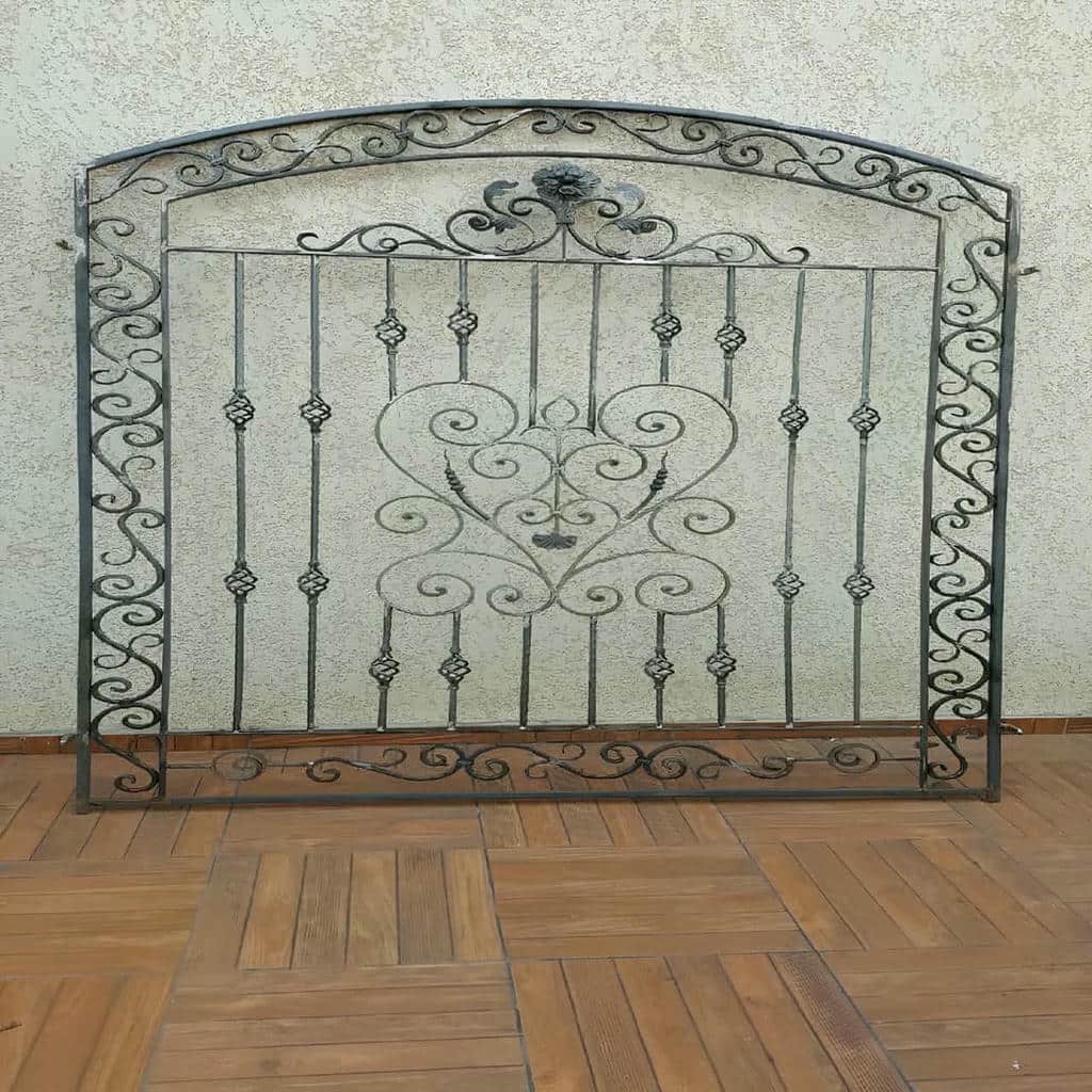قیمت حفاظ نرده پنجره فرفورژه در کرج