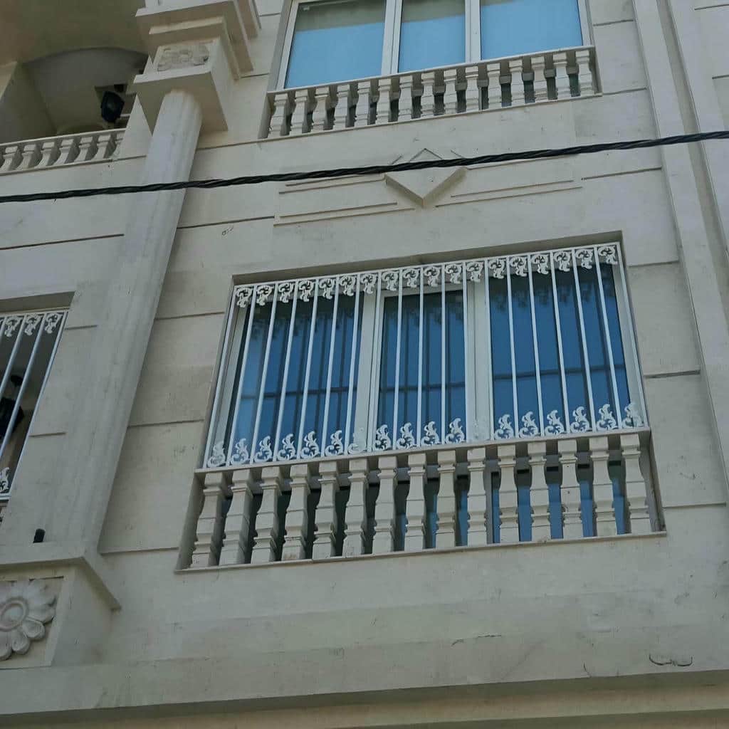 حفاظ نرده پنجره در گنبدکاووس