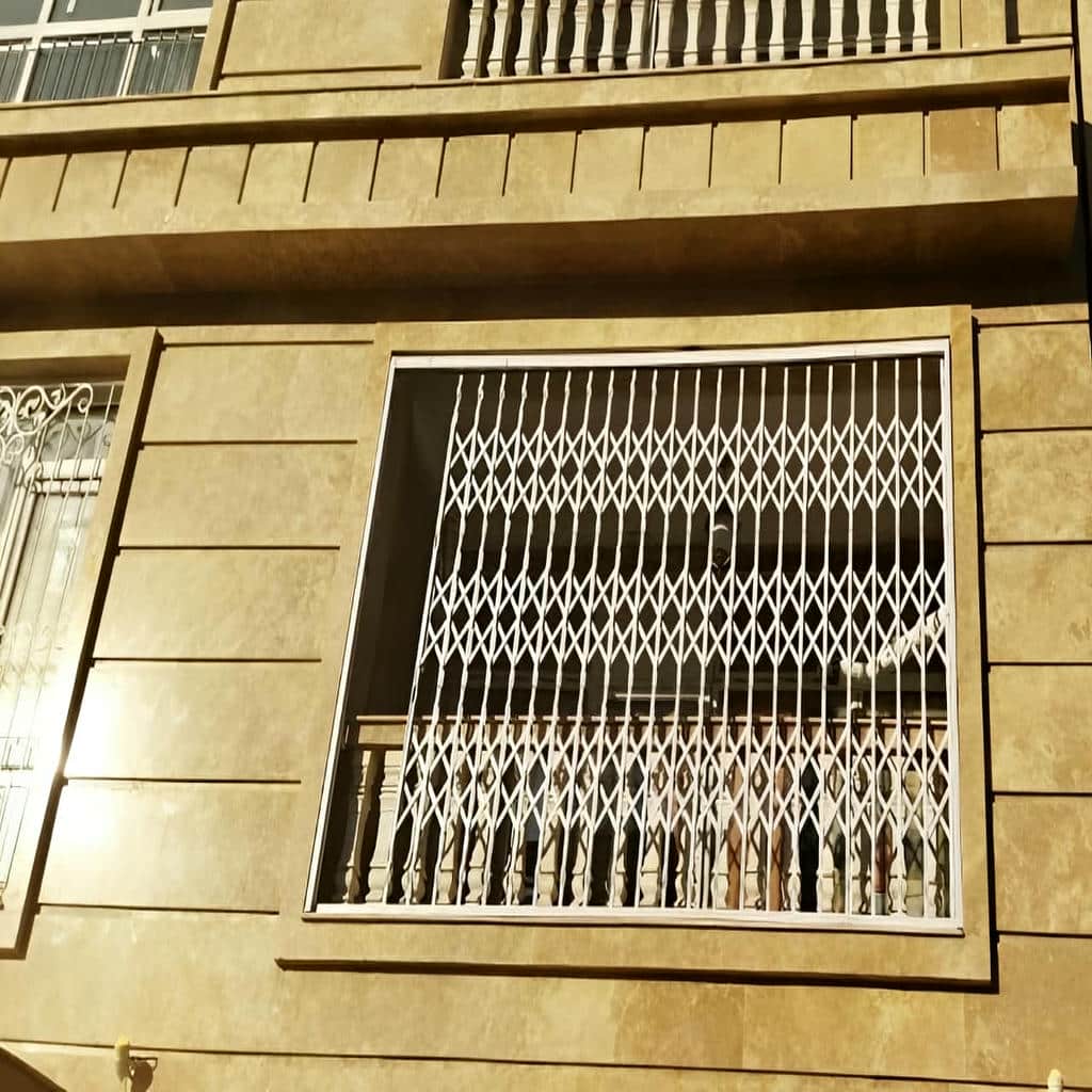 قیمت حفاظ نرده پنجره فرفورژه در ایرانشهر