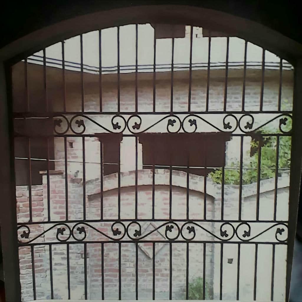 نصب حفاظ نرده پنجره آهنی در پرند