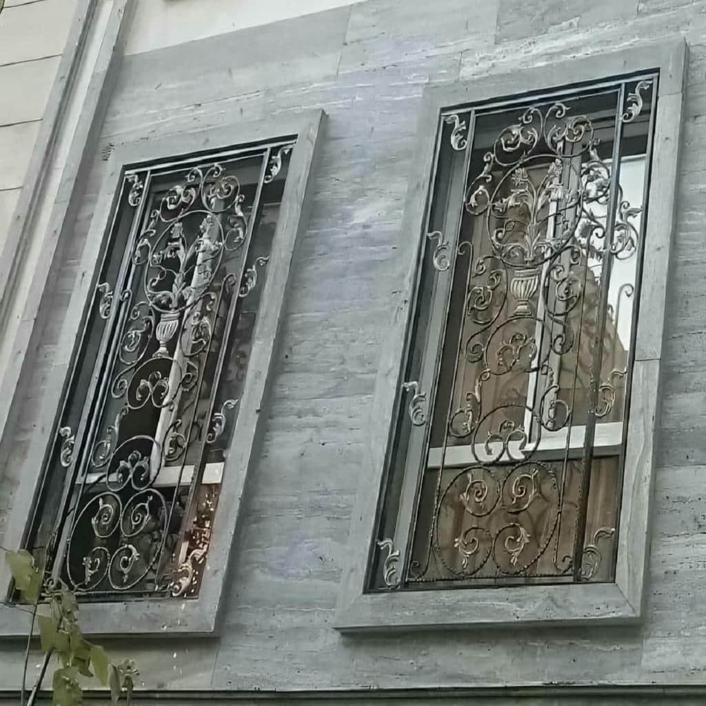 نصب حفاظ نرده پنجره فرفورژه در یاسوج