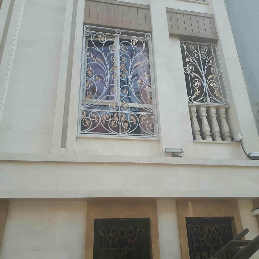 نصب حفاظ نرده پنجره آهنی در قائمشهر