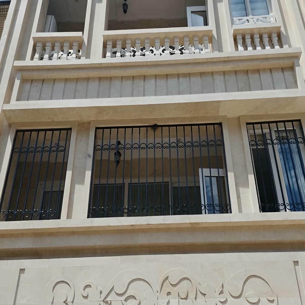 نصب حفاظ نرده پنجره مدرن در کرج