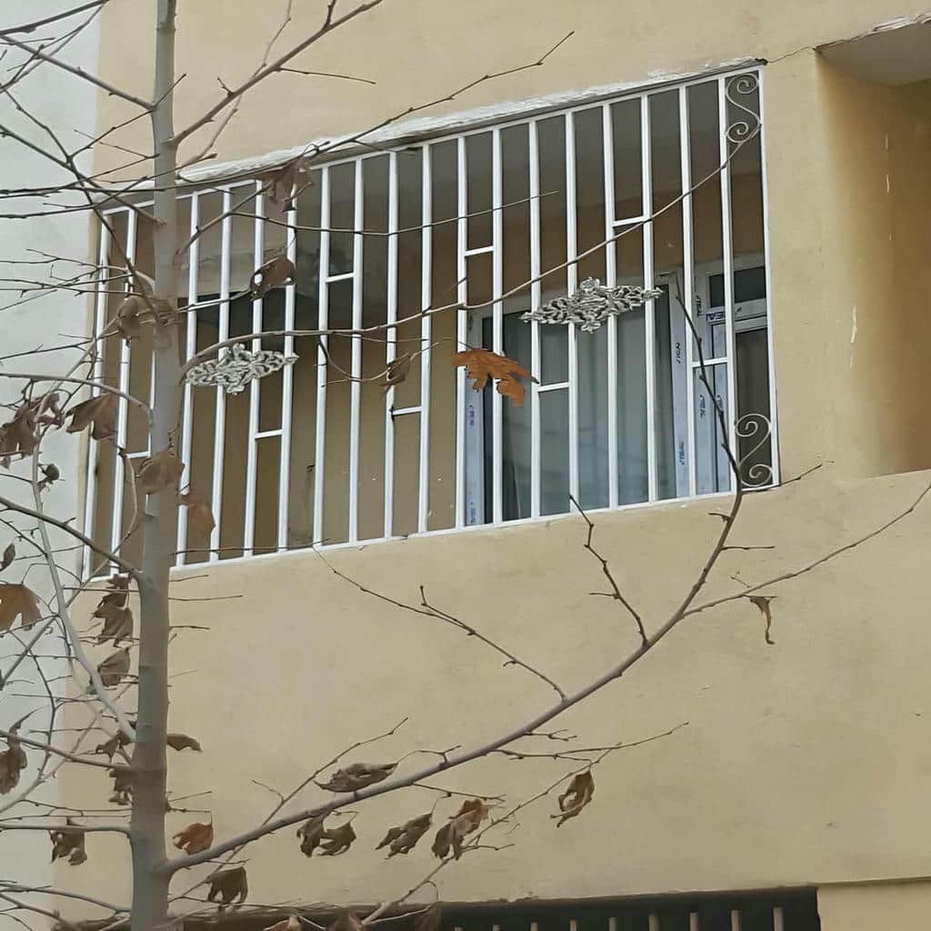 نصب حفاظ نرده پنجره آهنی در ایرانشهر