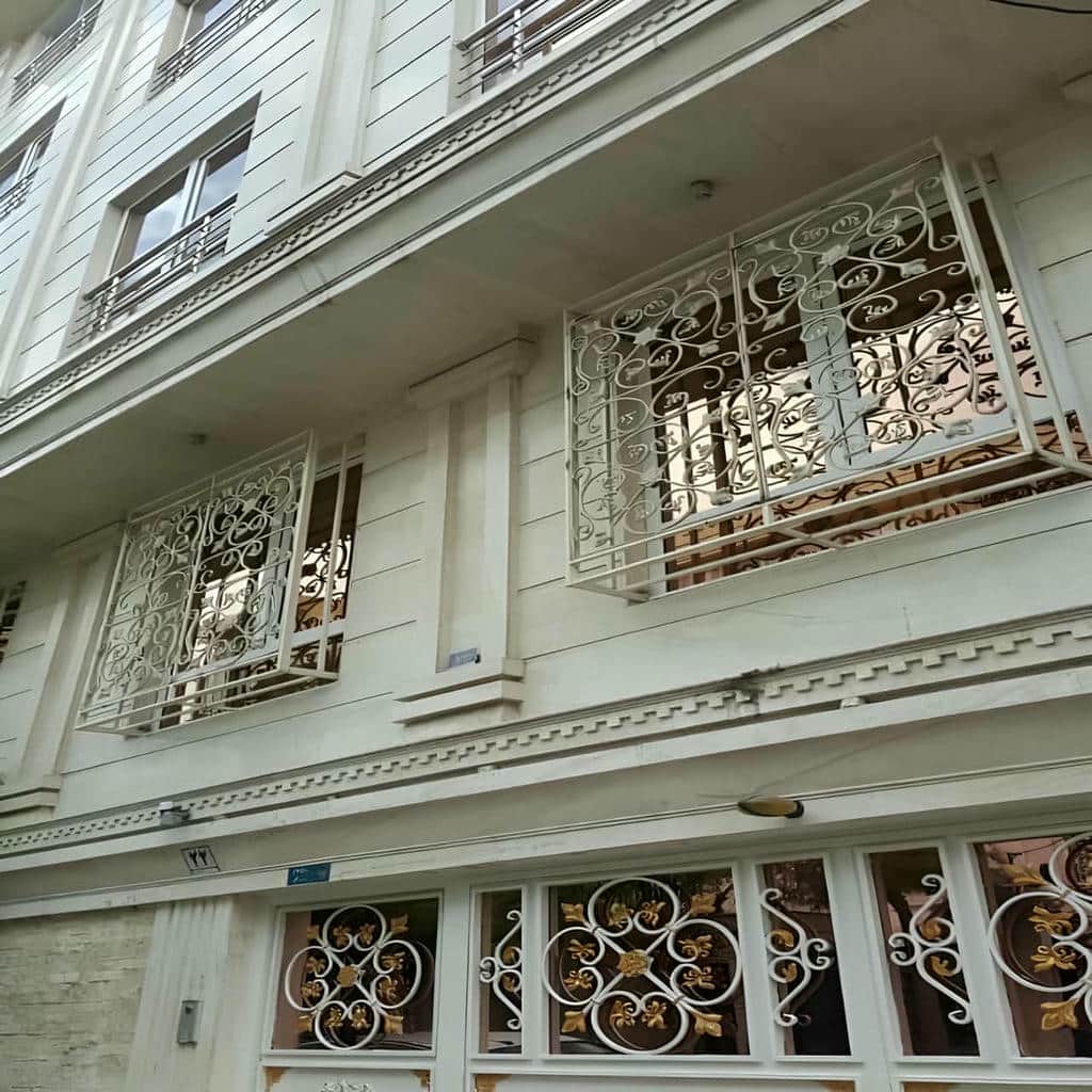 قیمت حفاظ نرده پنجره فرفورژه در کردان