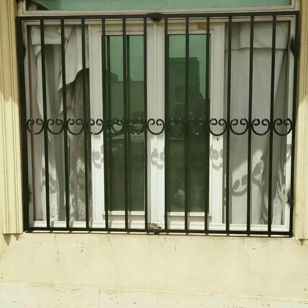 قیمت حفاظ نرده پنجره فرفورژه در تبریز
