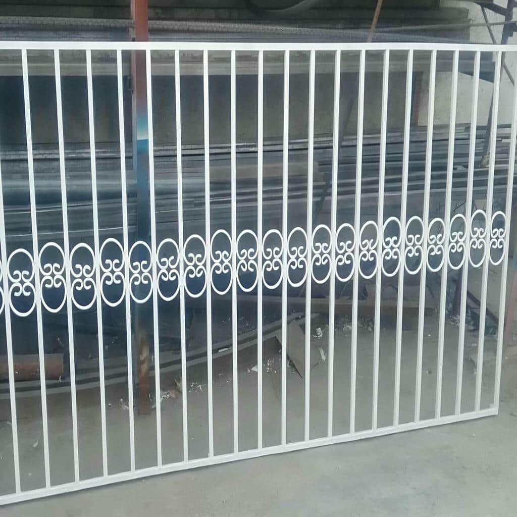 قیمت حفاظ نرده پنجره فرفورژه در سنندج