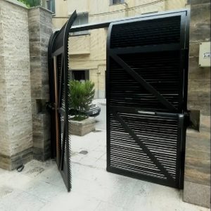 جک درب پارکینگ اتوماتیک در شهرکرد
