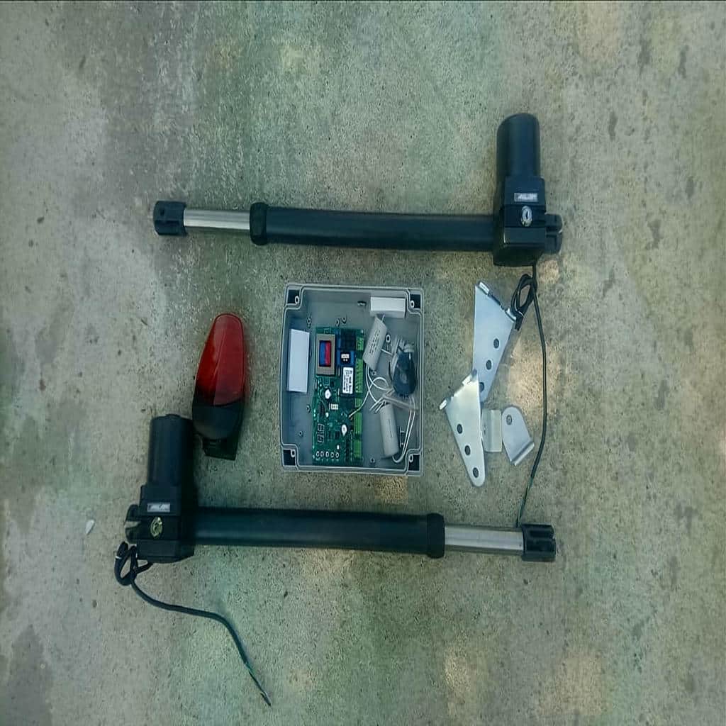 نصب جک درب پارکینگ ریموت در بندر لنگه